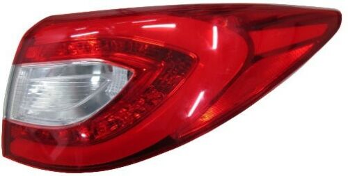 Stop Derecho Hyundai Tucson Fondo Rojo y Blanco LED