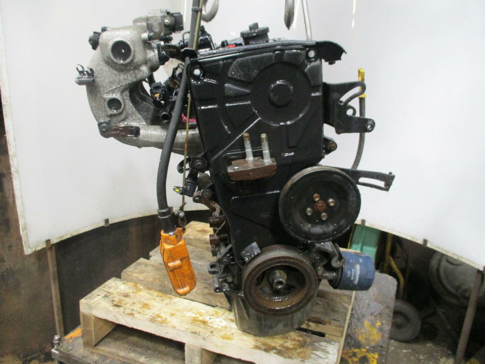 Motor Basico Hyundai Accent 1.6L L4 DOHC 16V usado