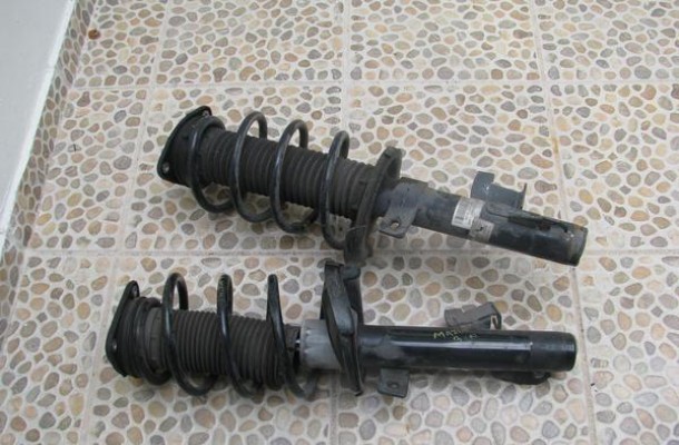 Amortiguadores usados para Mazda 3