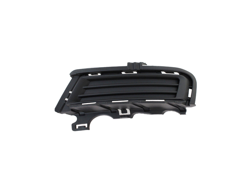 Tapon de Bumper Izquierdo Volkswagen Golf NO Sport NO GTI 2015 2018