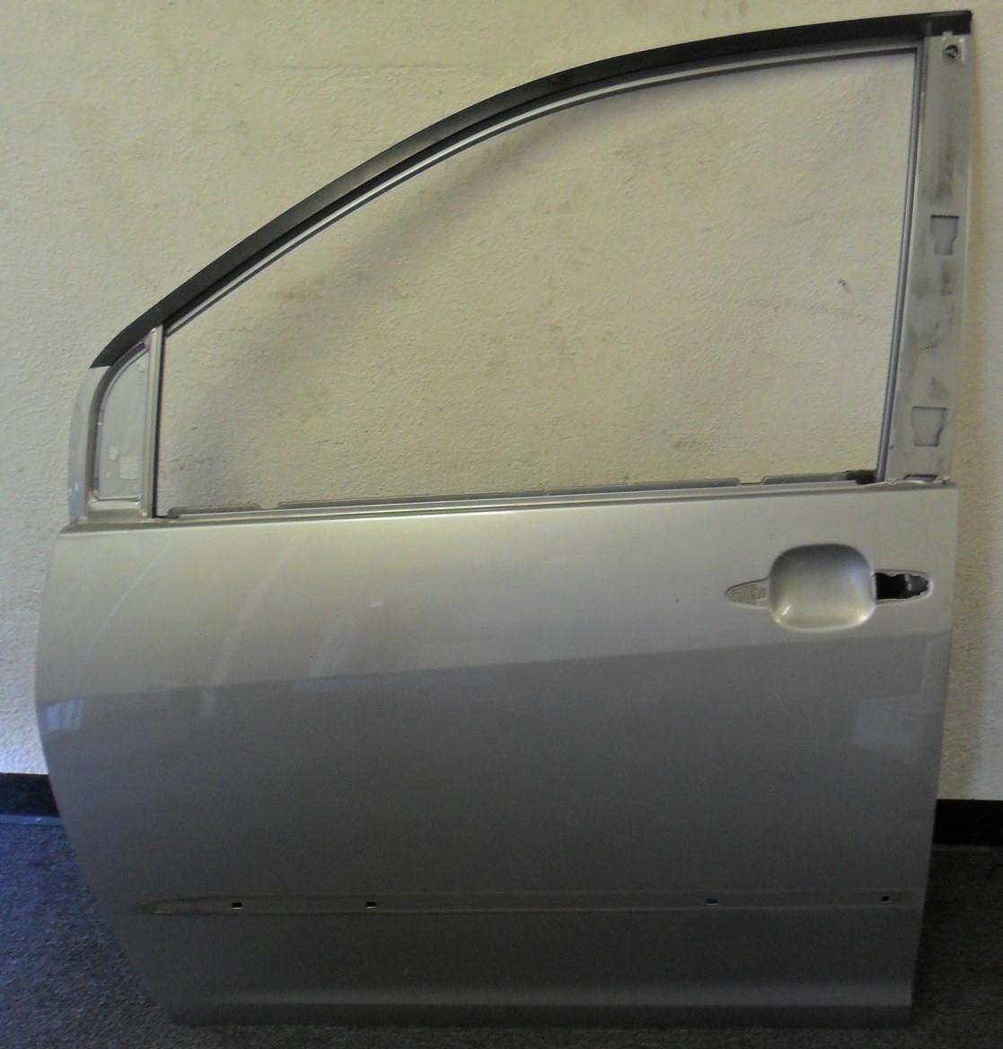 Puerta Izquierda Delantera Toyota Sienna