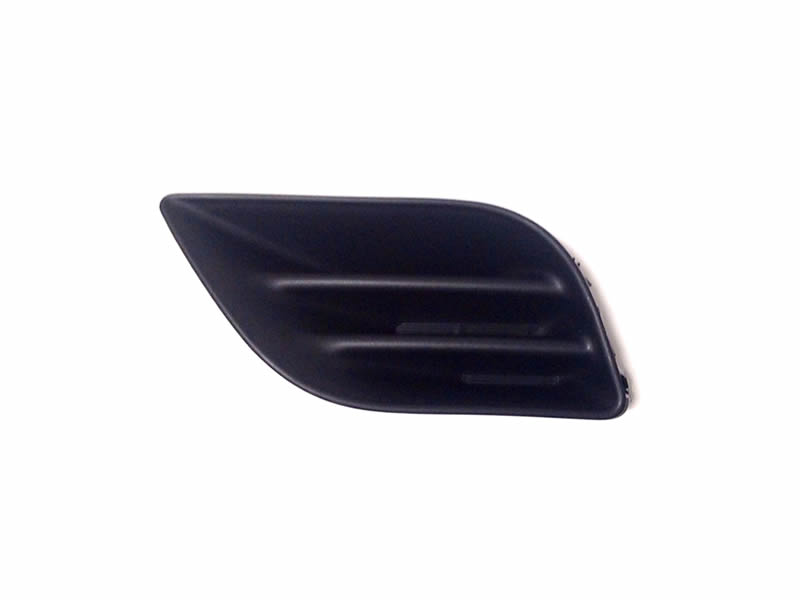 Tapon de Bumper Izquierdo Nissan Versa Sedan 2012 2014