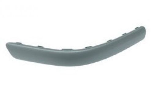 Filete Izquierdo de bumper Trasero Volkswagen Golf 1999 2006