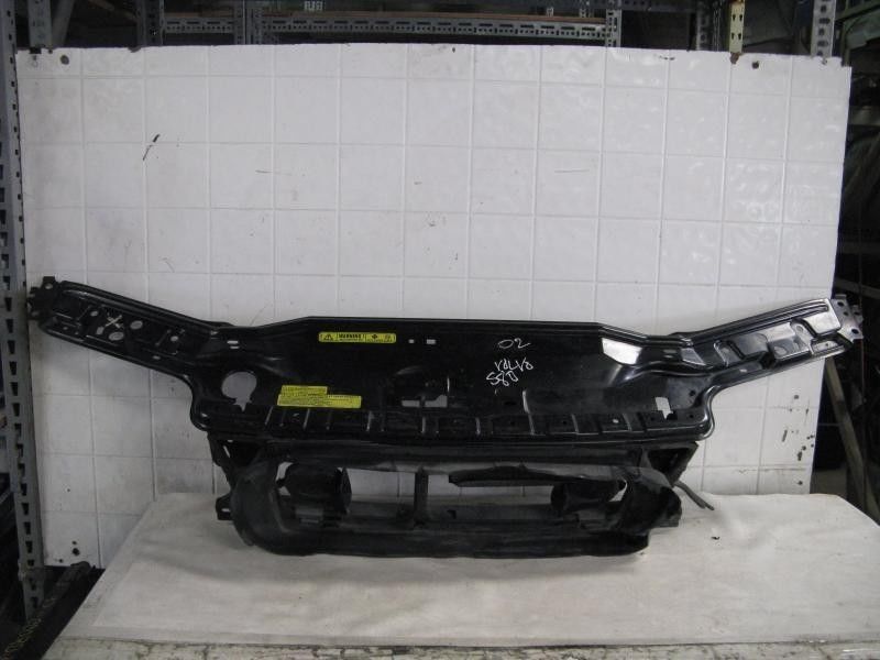 Soporte de Radiador Para Volvo S40