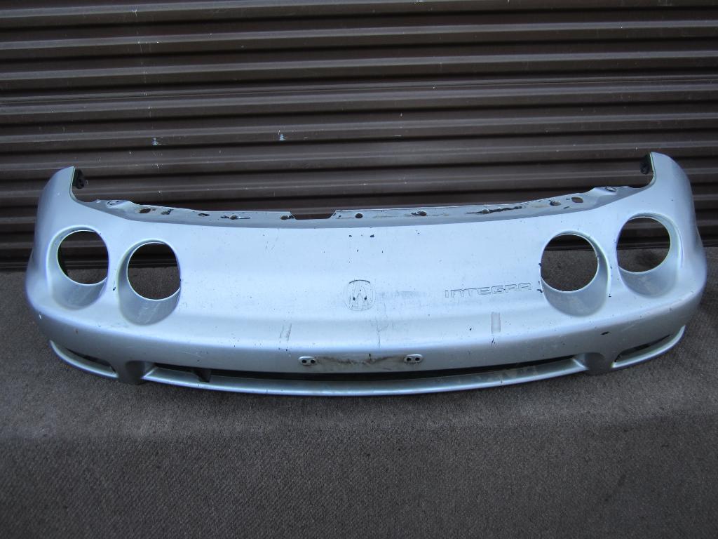 Bumpers y Partes para Acura Integra